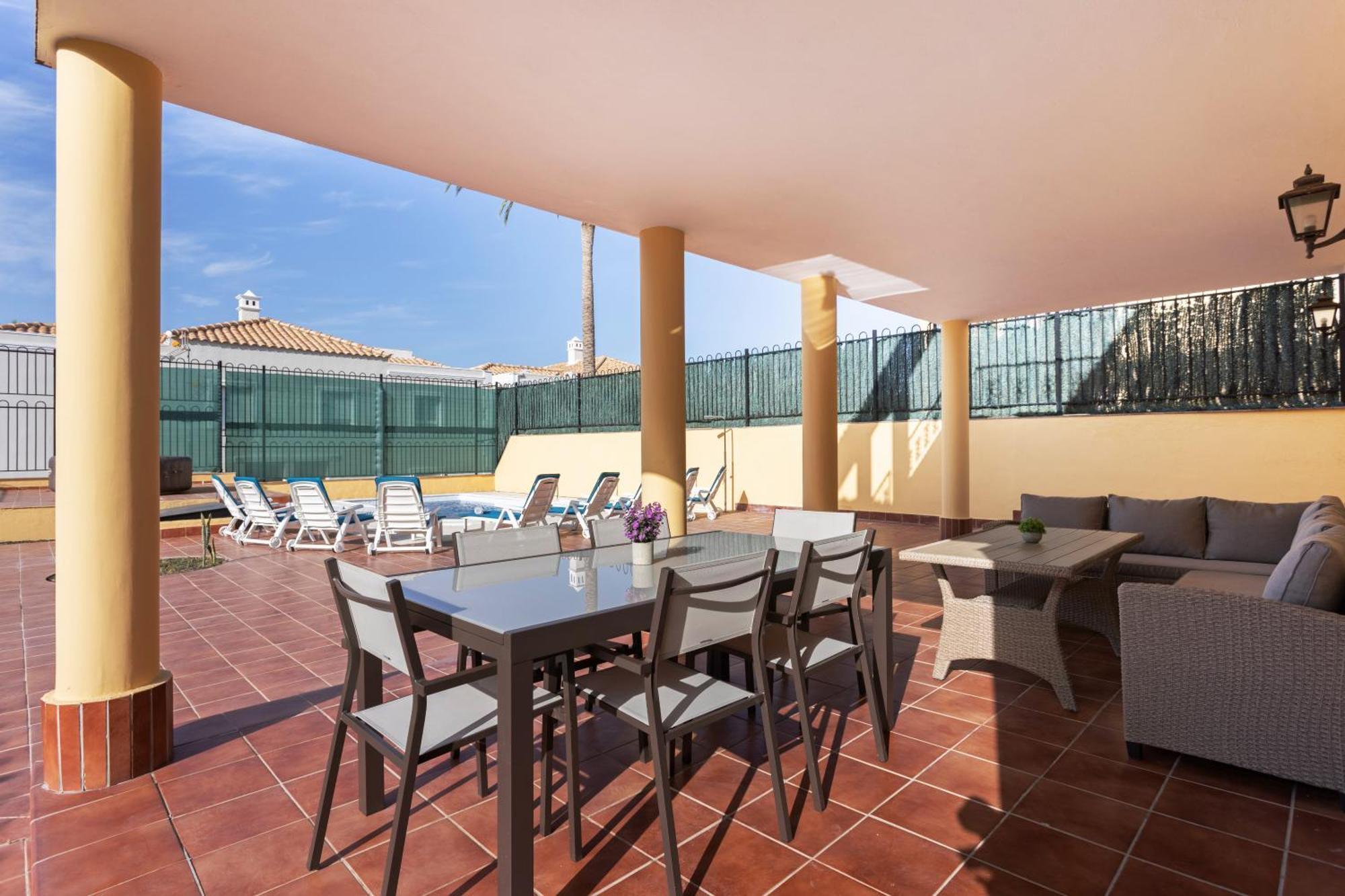Classbnb - Exclusive Villa With Private Pool 1 Kilometer From Los Cristianos Beach ภายนอก รูปภาพ