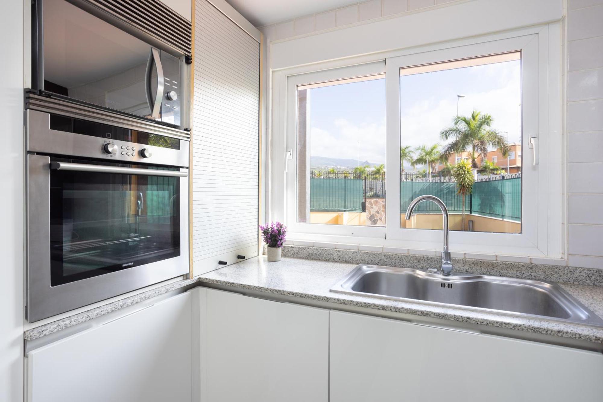 Classbnb - Exclusive Villa With Private Pool 1 Kilometer From Los Cristianos Beach ภายนอก รูปภาพ
